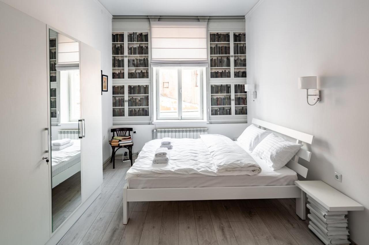 Bookinist Apartment Lviv Kültér fotó