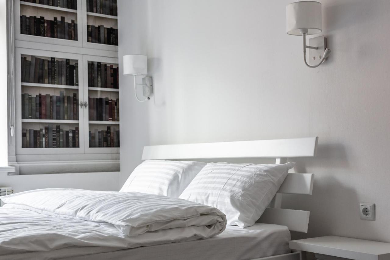 Bookinist Apartment Lviv Kültér fotó