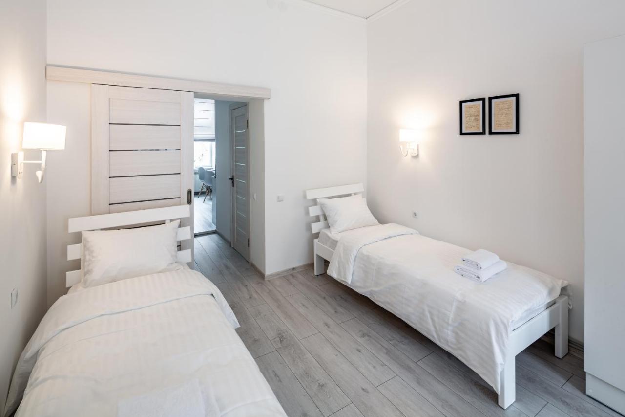 Bookinist Apartment Lviv Kültér fotó